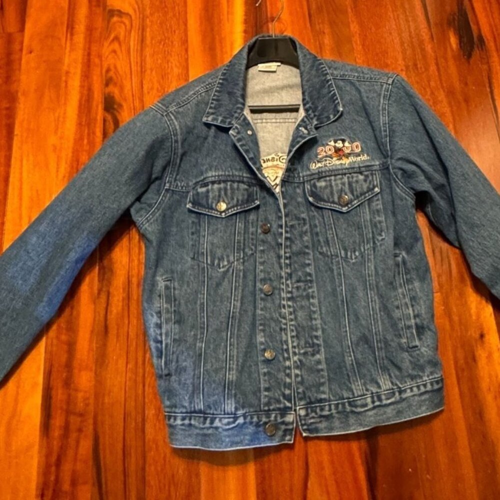 Vintage Disney Mickey Mouse 2000 Walt Disney World Denim Jacket Small